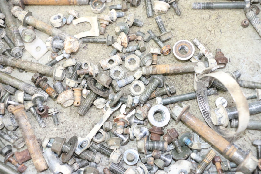 photo de SCHRAUBEN YAMAHA YFM BRUIN 350 (2003 - 2009) - Detailansicht des Bauteils