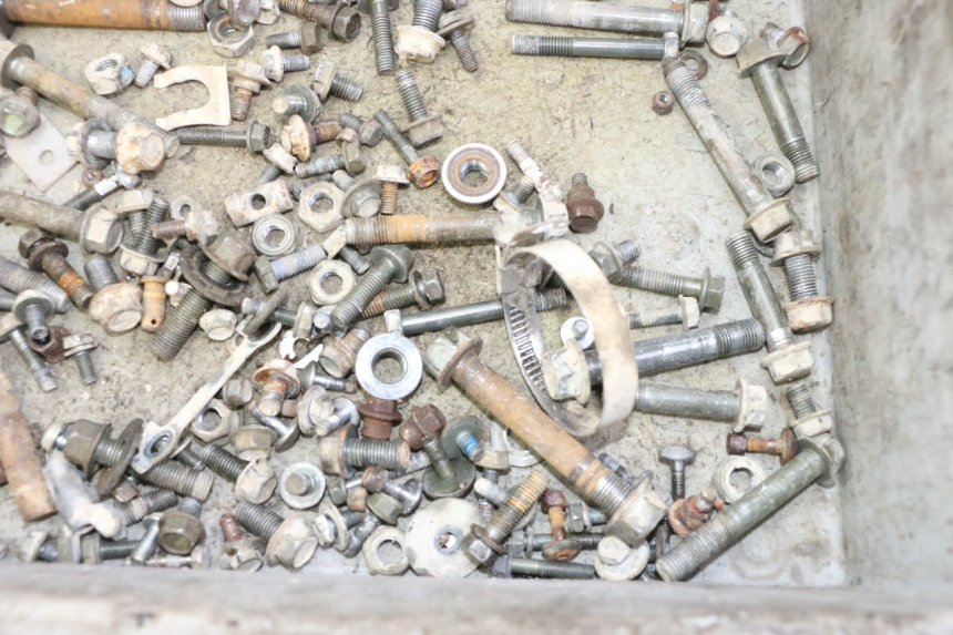 photo de SCHRAUBEN YAMAHA YFM BRUIN 350 (2003 - 2009) - Zoom auf Gebrauchszustand