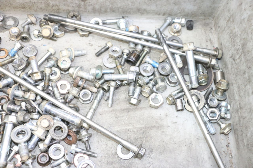 photo de SCHRAUBEN YAMAHA YFM R RAPTOR 250 (2008 - 2014) - Detailansicht des Bauteils