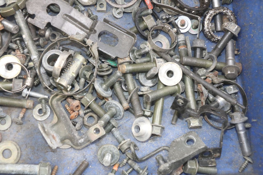 photo de SCHRAUBENBEUTEL YAMAHA YP MAJESTY 400 (2004 - 2008) - Alternative Perspektive