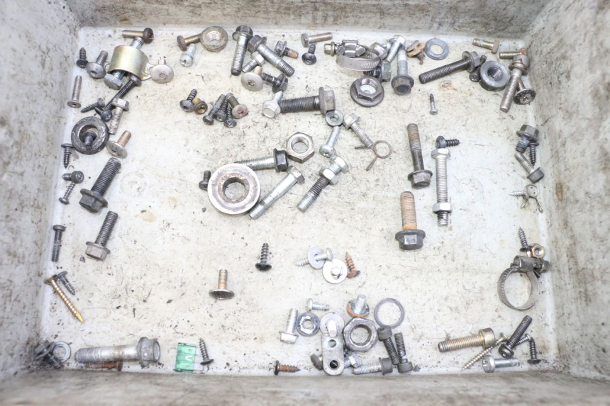 photo de SCHRAUBENBEUTEL YAMAHA YP MAJESTY 125 (2002 - 2006) - Hauptansicht