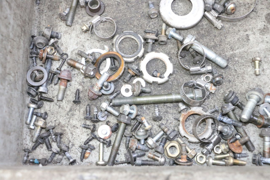 photo de SCHRAUBENBEUTEL YAMAHA YP MAJESTY 125 (2007 - 2010) - Zoom auf Gebrauchszustand