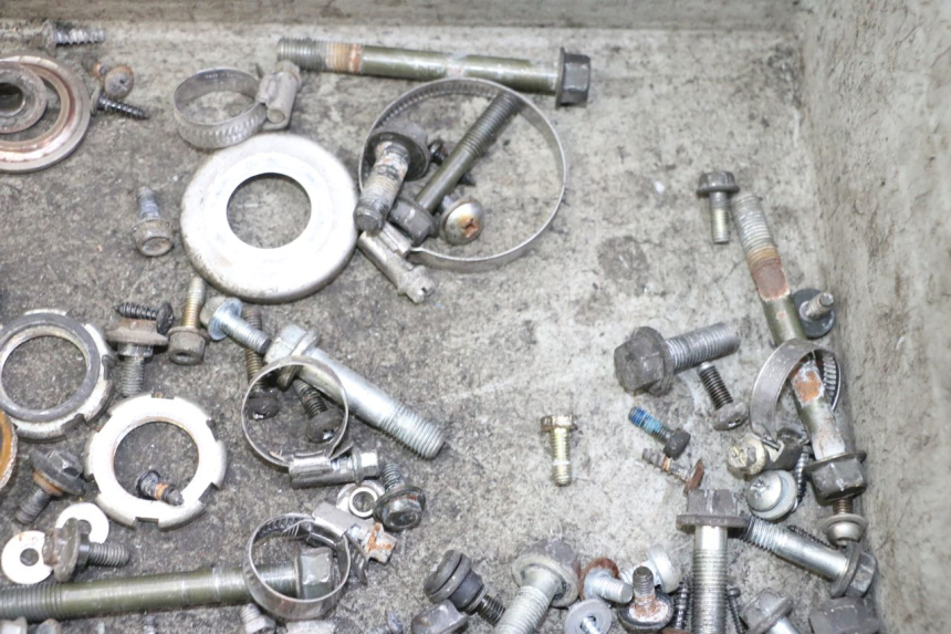 photo de SCHRAUBENBEUTEL YAMAHA YP MAJESTY 125 (2007 - 2010) - Alternative Perspektive