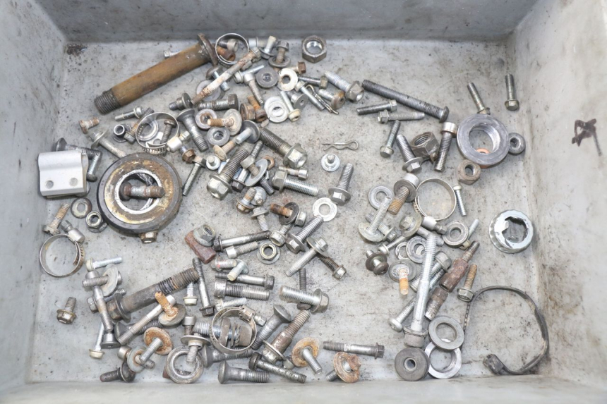 photo de SCHRAUBEN YAMAHA YZ-F YZF 250 (2014 - 2018) - Hauptansicht