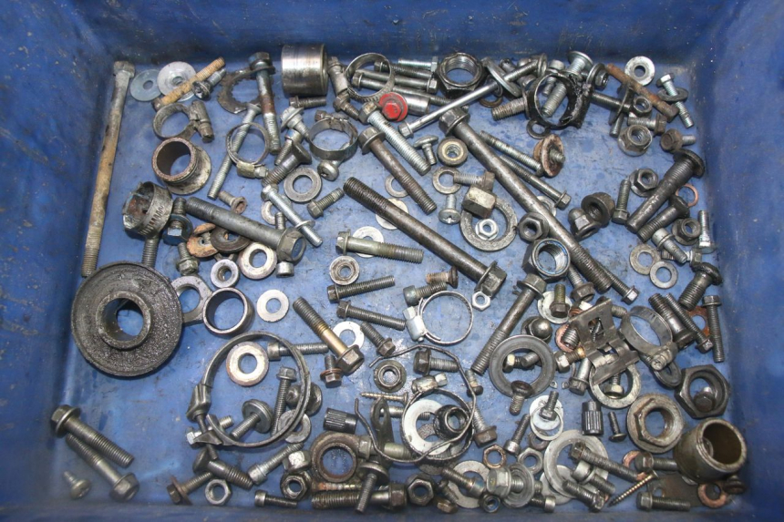 photo de SCHRAUBEN YAMAHA YZ 125 (1998 - 2005) - Hauptansicht