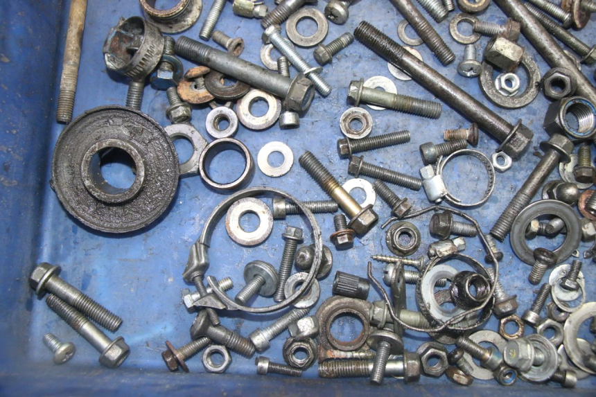 photo de SCHRAUBEN YAMAHA YZ 125 (1998 - 2005) - Alternative Perspektive