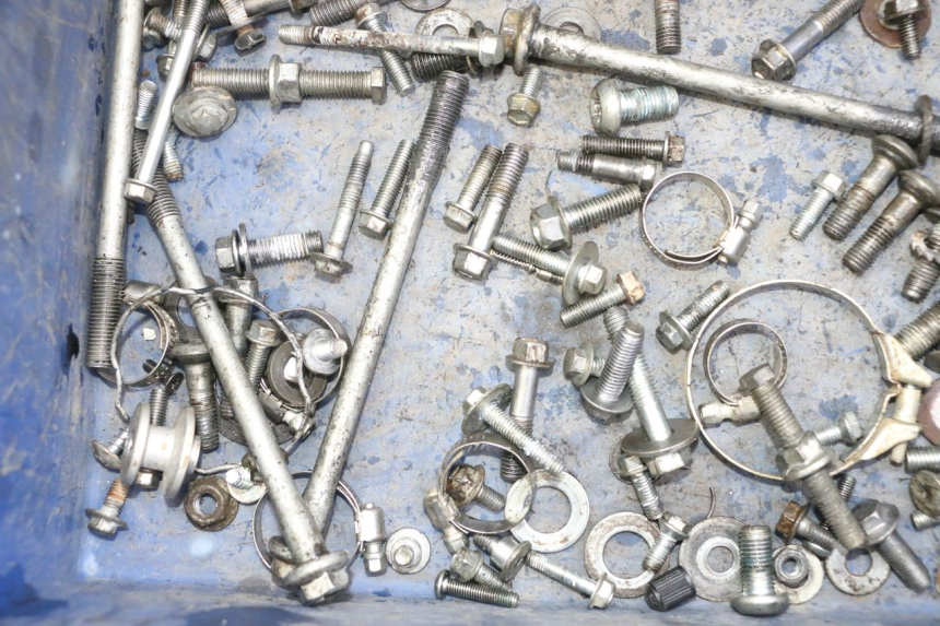 photo de SCHRAUBENSET YAMAHA YZF YZ-F 450 (2014 - 2016) - Alternative Perspektive