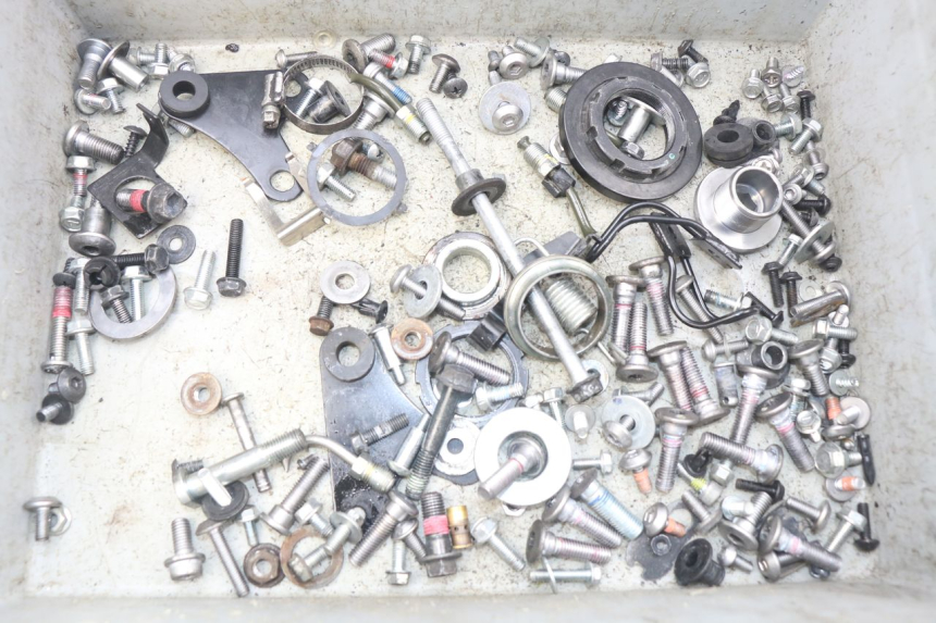 photo de SCHRAUBENBEUTEL KAWASAKI Z 650 (2016 - 2019) - Hauptansicht