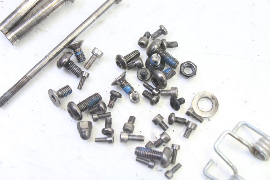 photo de SCHRAUBEN MOOVWAY Z8 1 - Zoom auf Gebrauchszustand