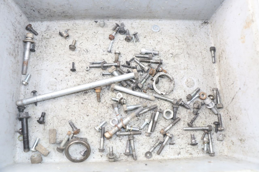 photo de SCHRAUBENBEUTEL PIAGGIO ZIP 2T 50 (2009 - 2019) - Hauptansicht