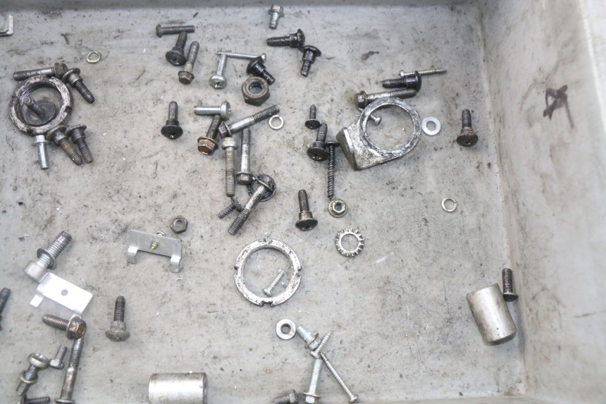 photo de SCHRAUBENBEUTEL PIAGGIO ZIP 2T 50 (2009 - 2019) - Detailansicht des Bauteils