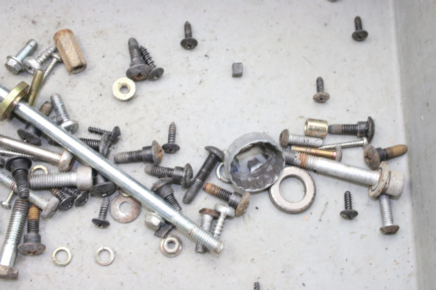 photo de SCHRAUBENBEUTEL PIAGGIO ZIP 2T 50 (2009 - 2019) - Zoom auf Gebrauchszustand