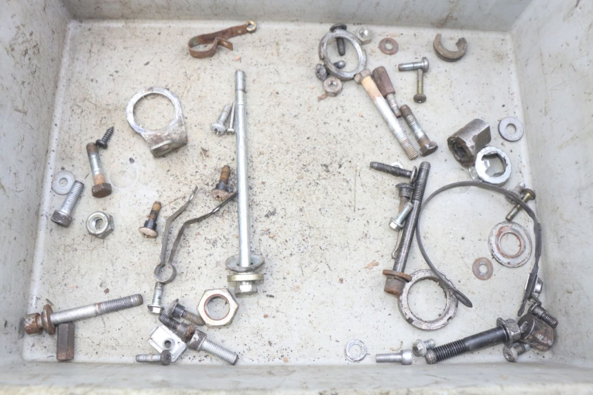 photo de SCHRAUBENBEUTEL PIAGGIO ZIP 2T 50 (2009 - 2019) - Detailansicht des Bauteils