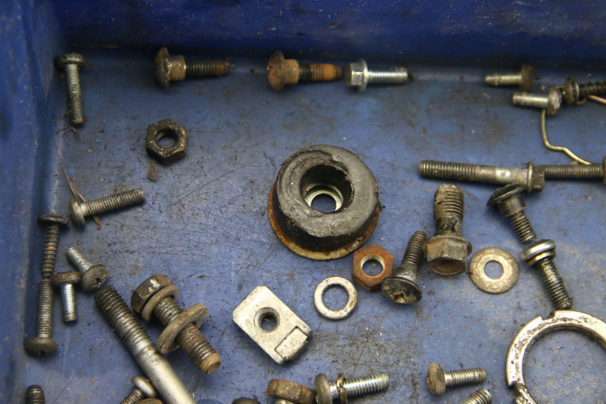 photo de SCHRAUBENBEUTEL PIAGGIO ZIP 2T 50 (2009 - 2019) - Technische Nahaufnahme