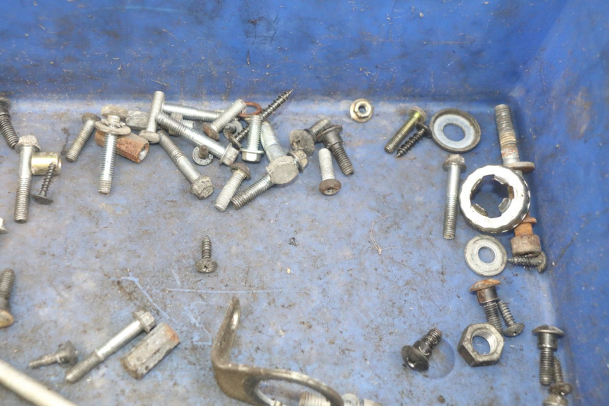 photo de SCHRAUBENBEUTEL PIAGGIO ZIP 2T 50 (2009 - 2019) - Alternative Perspektive