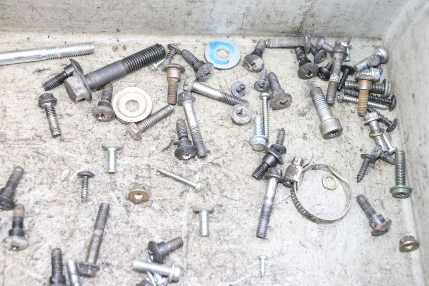 photo de SCHRAUBENBEUTEL PIAGGIO ZIP 2T 50 (2009 - 2019) - Zoom auf Gebrauchszustand