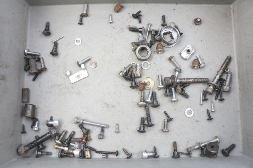 photo de SCHRAUBEN PIAGGIO ZIP 4T 50 (2006 - 2017) - Hauptansicht