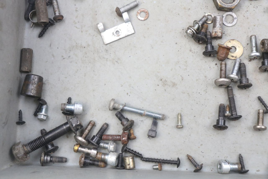 photo de SCHRAUBEN PIAGGIO ZIP 4T 50 (2006 - 2017) - Detailansicht des Bauteils