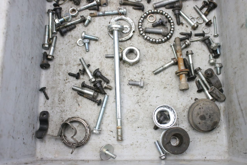 photo de SCHRAUBENBEUTEL PIAGGIO ZIP 4T 50 (2018 - 2020) - Alternative Perspektive