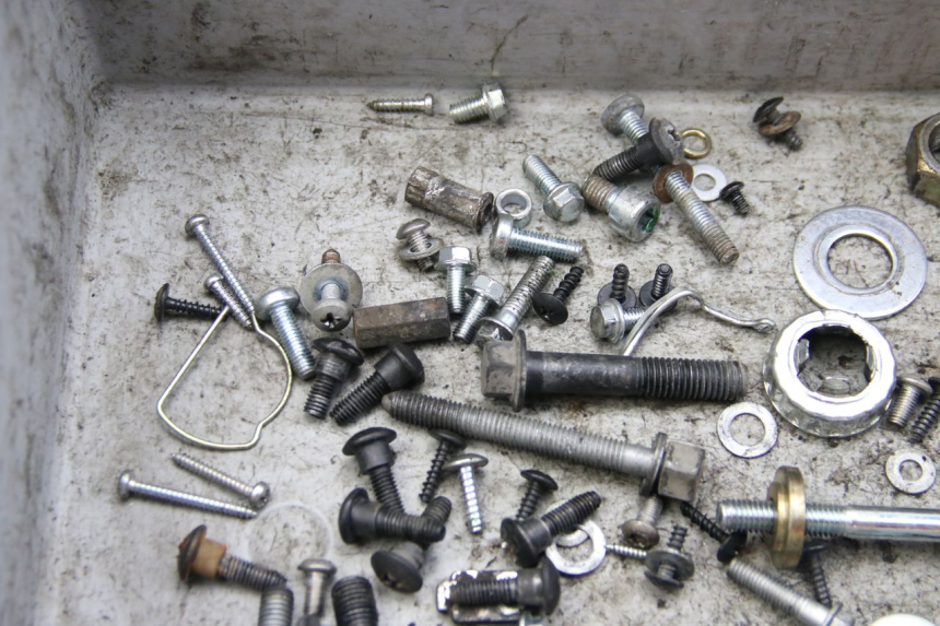 photo de SCHRAUBENBEUTEL PIAGGIO ZIP 4T 50 (2018 - 2020) - Technische Nahaufnahme