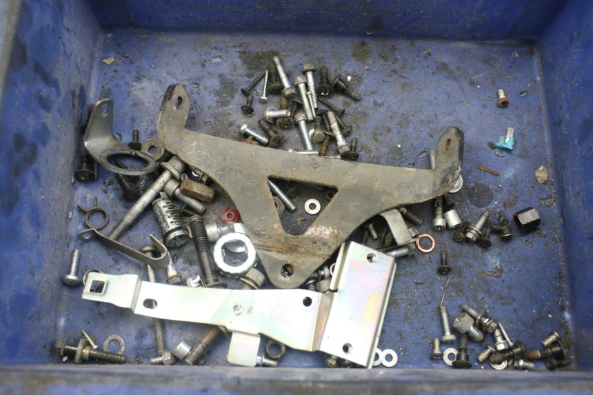 photo de SCHRAUBENBEUTEL PIAGGIO ZIP 4T 50 (2018 - 2020) - Hauptansicht