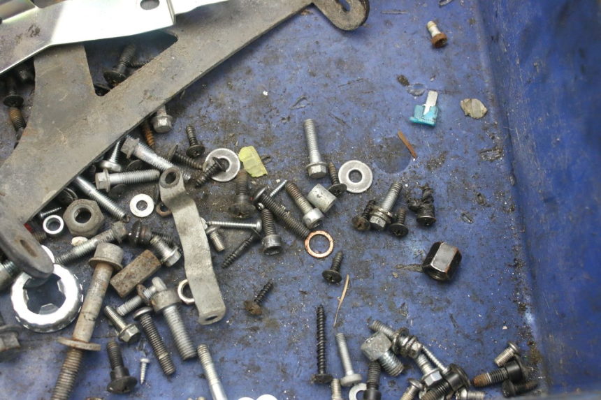 photo de SCHRAUBENBEUTEL PIAGGIO ZIP 4T 50 (2018 - 2020) - Detailansicht des Bauteils