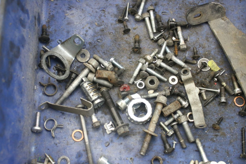 photo de SCHRAUBENBEUTEL PIAGGIO ZIP 4T 50 (2018 - 2020) - Zoom auf Gebrauchszustand