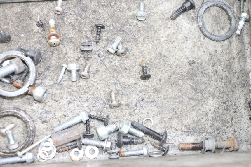 photo de SCHRAUBENBEUTEL PIAGGIO ZIP 4T 50 (2018 - 2020) - Zoom auf Gebrauchszustand