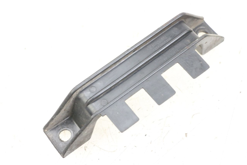 photo de BATTERIEHALTER HYOSUNG GV AQUILA 125 (2000 - 2009) - Detailansicht des Bauteils