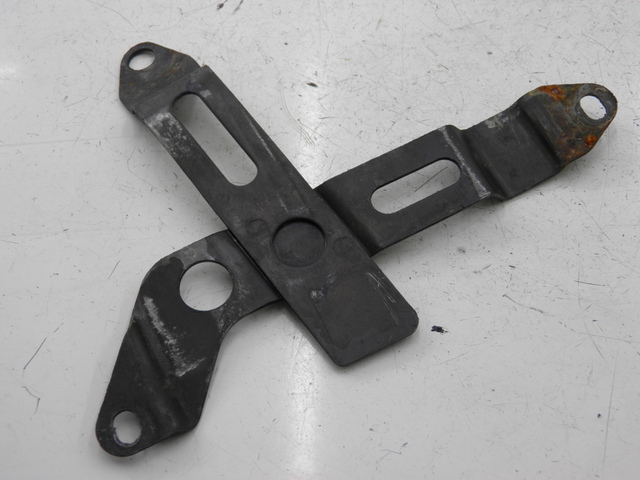 photo de BATTERIEHALTER HONDA CB SEVEN FITTY 750 (1992 - 2003) - Hauptansicht