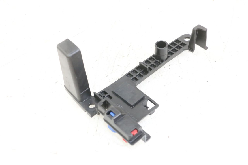 photo de BATTERIEHALTER HONDA SH i 300 (2015 - 2020) - Zoom auf Gebrauchszustand