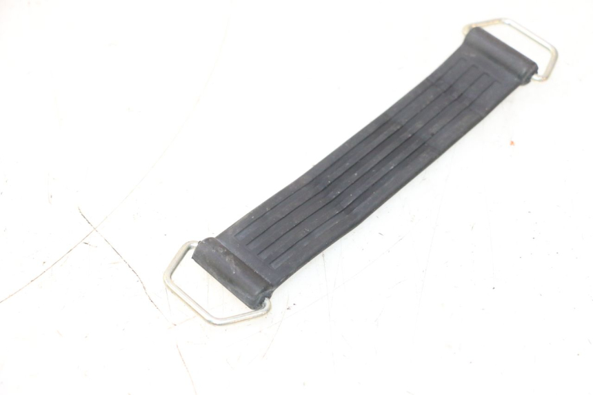 photo de BATTERIEHALTER PIAGGIO MP3 HPE 530 (2022 - 2026) - Detailansicht des Bauteils
