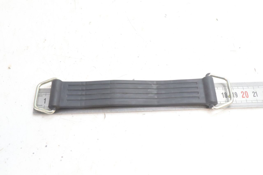 photo de BATTERIEHALTER PIAGGIO MP3 500 (2016 - 2018) - Zoom auf Gebrauchszustand
