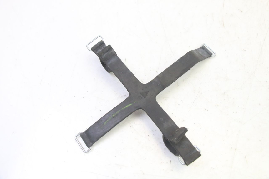 photo de BATTERIEHALTER YAMAHA XMAX X-MAX 125 (2021 - 2025) - Zoom auf Gebrauchszustand