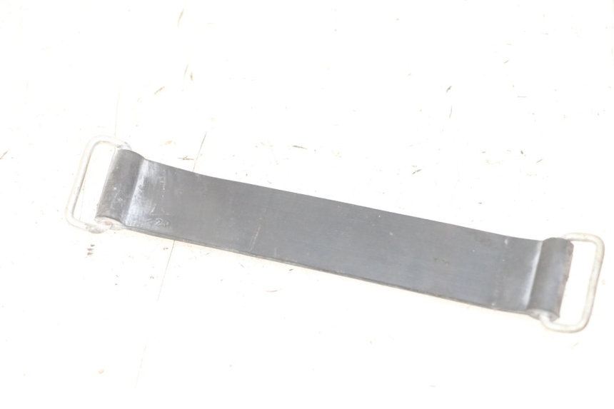 photo de BATTERIEHALTER YAMAHA XJ6 ABS 600 (2008 - 2016) - Detailansicht des Bauteils