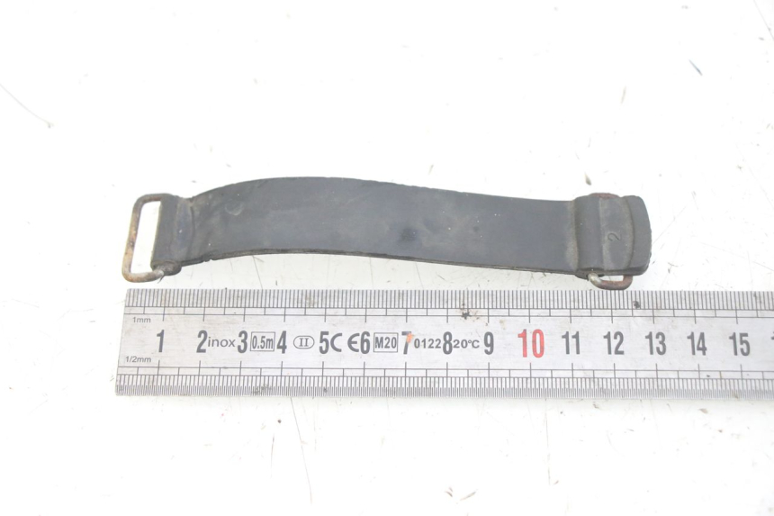 photo de BATTERIEHALTER YAMAHA XJN DIVERSION 600 (2000 - 2003) - Detailansicht des Bauteils