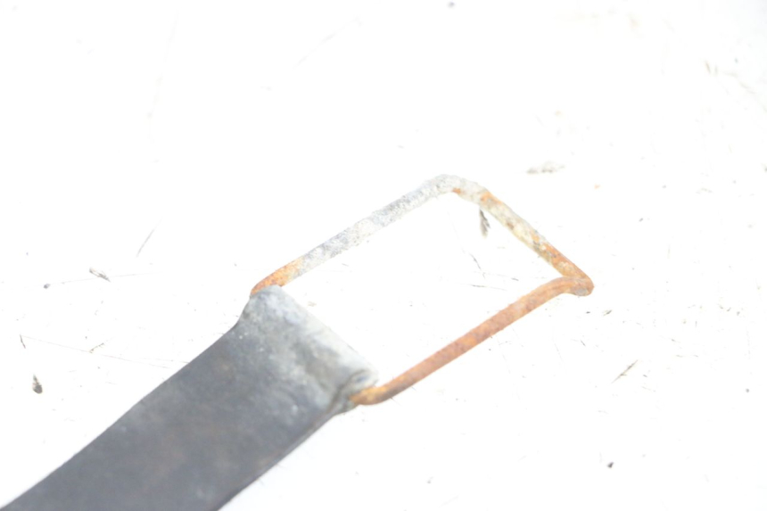 photo de BATTERIEHALTER YAMAHA XJN DIVERSION 600 (2000 - 2003) - Zoom auf Gebrauchszustand