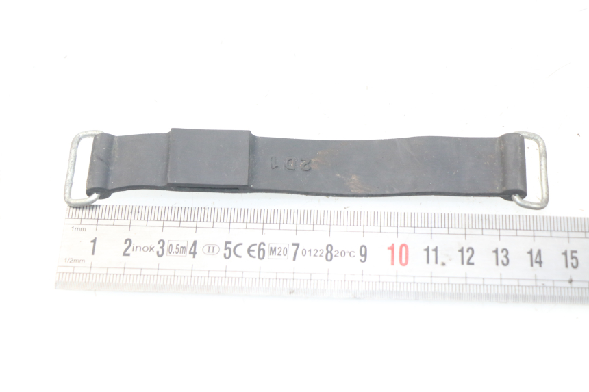 photo de WERKZEUG HALTER YAMAHA FZ8 800 (2010 - 2016) - Zoom auf Gebrauchszustand