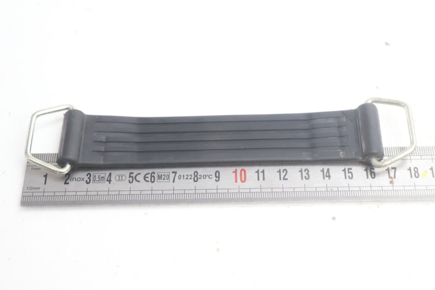 photo de WERKZEUG HALTER PIAGGIO MP3 HPE 530 (2022 - 2026) - Alternative Perspektive