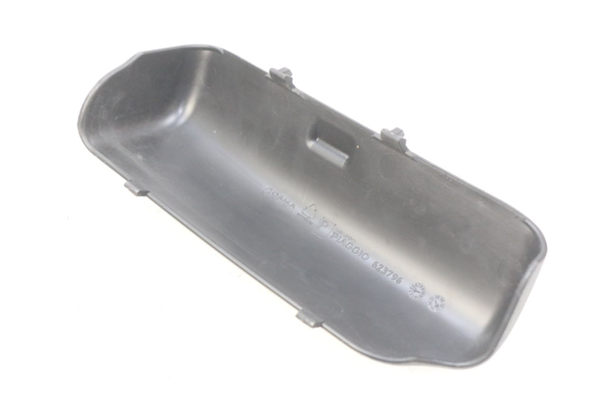 photo de WERKZEUGROLLE GURT PIAGGIO MP3 500 (2011 - 2015) - Detailansicht des Bauteils