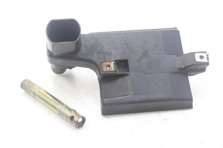 photo de WERKZEUG HALTER APRILIA SCARABEO 100 (2003 - 2012) - Hauptansicht