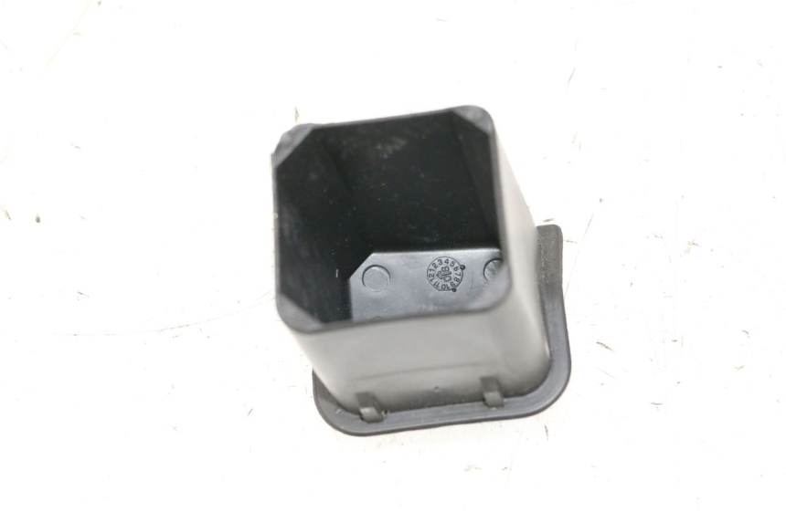 photo de WERKZEUG HALTER PIAGGIO VESPA GTS SUPER IE 125 (2009 - 2016) - Zoom auf Gebrauchszustand