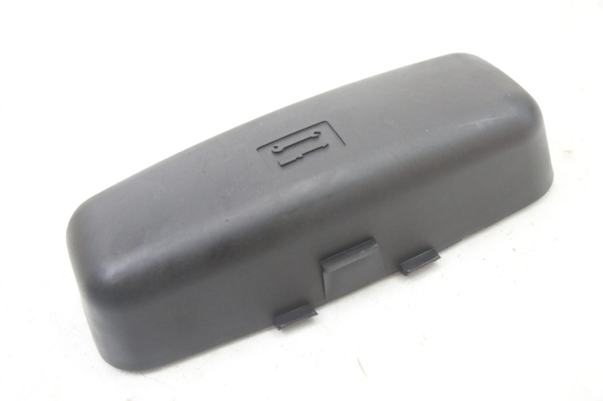 photo de WERKZEUGROLLE GURT PIAGGIO XEVO - X EVO 125 (2007 - 2017) - Zoom auf Gebrauchszustand