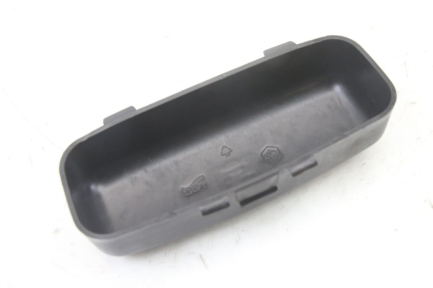 photo de WERKZEUGROLLE GURT PIAGGIO XEVO - X EVO 125 (2007 - 2017) - Alternative Perspektive