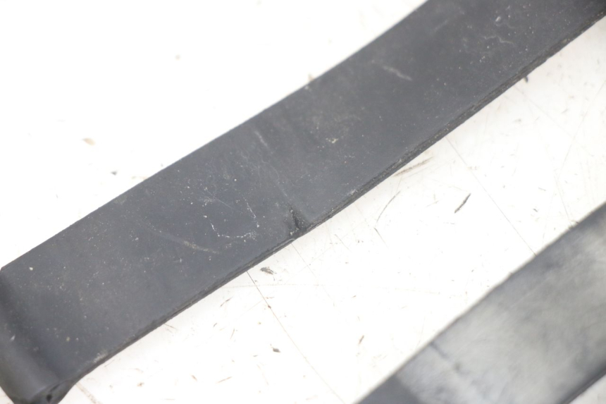 photo de WERKZEUGROLLE GURT YAMAHA XJN DIVERSION 600 (2000 - 2003) - Zoom auf Gebrauchszustand