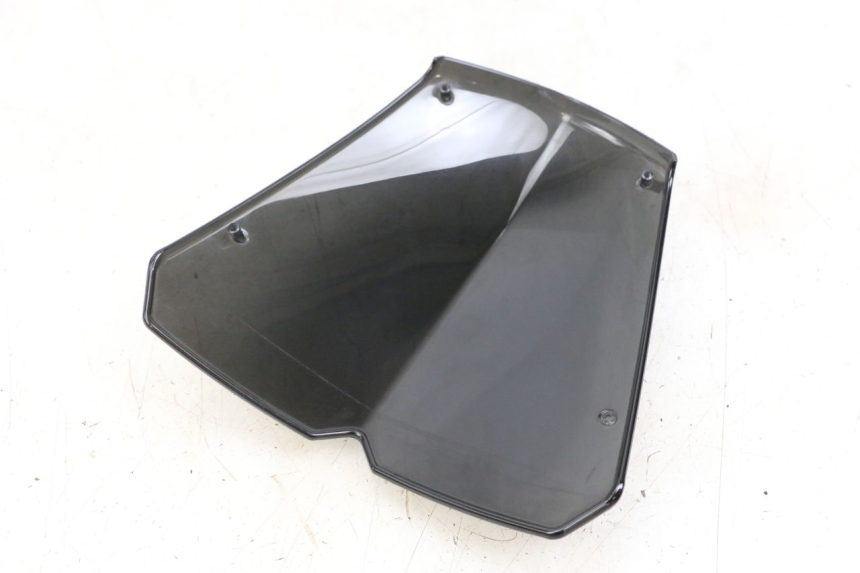 photo de WINDSCHUTZ PEUGEOT KISBEE 2T 50 (2018 - 2022) - Technische Nahaufnahme