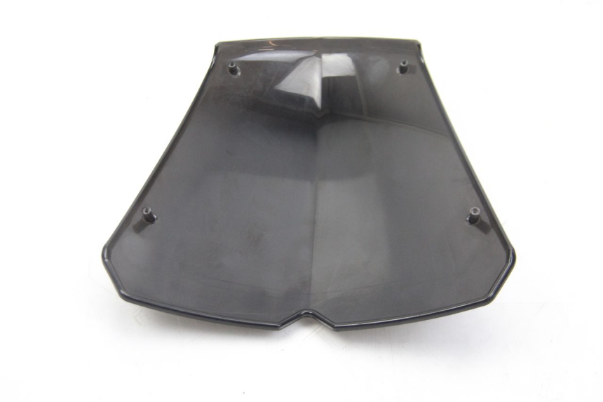 photo de WINDSCHUTZ PEUGEOT KISBEE 4T 50 (2018 - 2022) - Zoom auf Gebrauchszustand