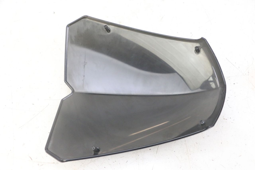 photo de WINDSCHUTZ PEUGEOT KISBEE 4T 50 (2018 - 2022) - Alternative Perspektive