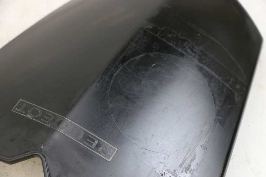 photo de SCHEIBE PEUGEOT STREETZONE 2T 50 (2014 - 2019) - Zoom auf Gebrauchszustand