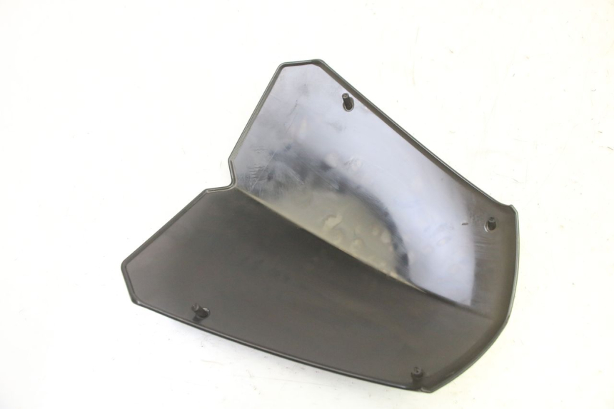 photo de SCHEIBE PEUGEOT STREETZONE I 2T 50 (2018 - 2020) - Zoom auf Gebrauchszustand